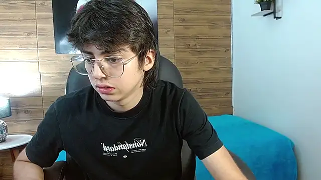 jhoellx online show from 12-02-25, 07:42