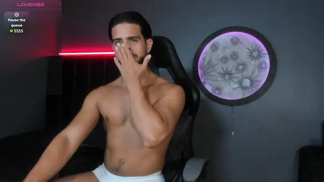 khriss brown online show from 11-20-25, 08:19