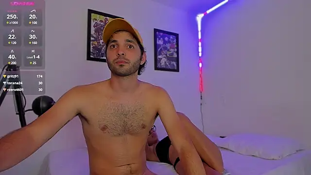 Snapshot of persiival chatting on 01-20-25, 03:37 persiival online show from 01-20-25, 03:37