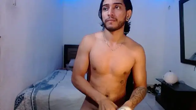 Snapshot of maxximus_100 chatting on 01-30-25, 06:13 maxximus 100 online show from 01-30-25, 06:13