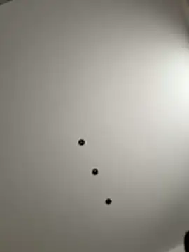 Krismil3 online show from 04-17-26, 01:08