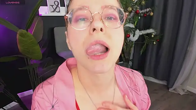 CassieCool online show from 01-01-25, 08:58