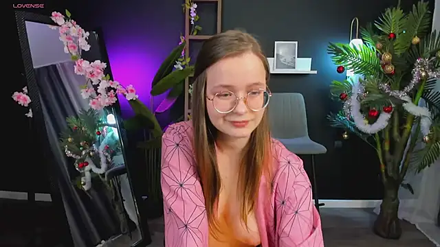 CassieCool online show from 01-08-25, 02:35