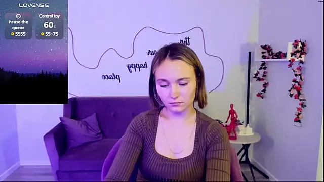 Snapshot of BritnieCute chatting on 01-15-25, 07:26 BritnieCute online show from 01-15-25, 07:26