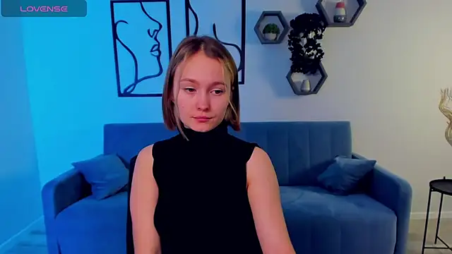 Snapshot of BritnieCute chatting on 01-31-25, 08:22 BritnieCute online show from 01-31-25, 08:22