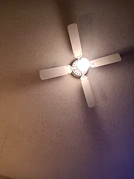 big8dall online show from 04-12-26, 02:05