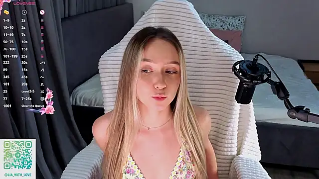 HollisBeckett online show from 02-09-26, 03:10