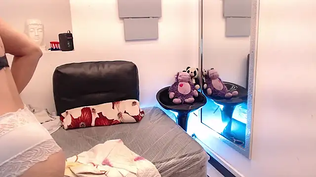 eva twiss online show from 04-19-26, 06:10