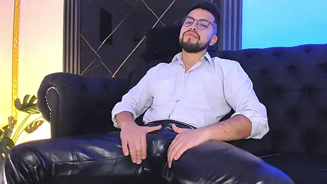 LuccaMallard online show from 06-22-26, 12:35