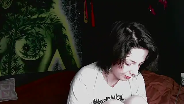 Snapshot of GoddessPinxx chatting on 02-09-26, 09:08 GoddessPinxx online show from 02-09-26, 09:08