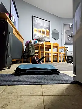 Snapshot of dickinyouto chatting on 09-10-25, 07:25 dickinyouto online show from 09-10-25, 07:25