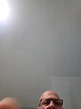 Snapshot of dickinyouto chatting on 02-01-26, 11:42 dickinyouto online show from 02-01-26, 11:42