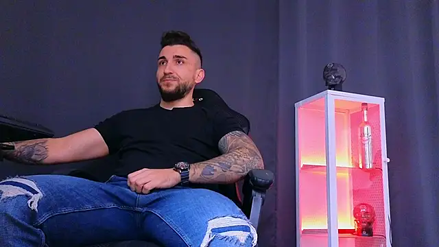 Snapshot of MightyAaron66 chatting on 02-20-25, 02:46 MightyAaron66 online show from 02-20-25, 02:46