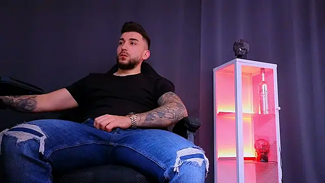 Snapshot of MightyAaron66 chatting on 03-14-25, 03:58 MightyAaron66 online show from 03-14-25, 03:58