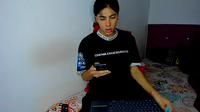 HeellBoy  online show from 02-21-26, 12:11