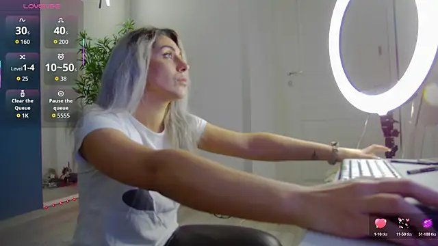 CelineMeyerr online show from 05-22-26, 05:03