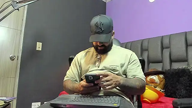 Lyon vach online show from 03-20-26, 12:15