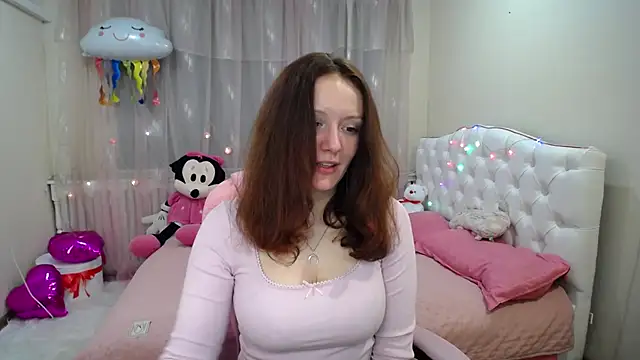 BarbaraStily online show from 01-28-25, 05:24