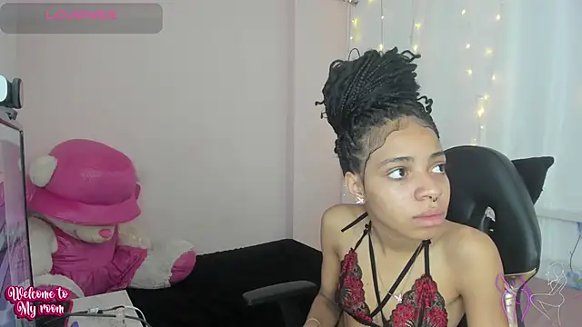 Abigail Wilson  online show from 12-22-24, 08:36