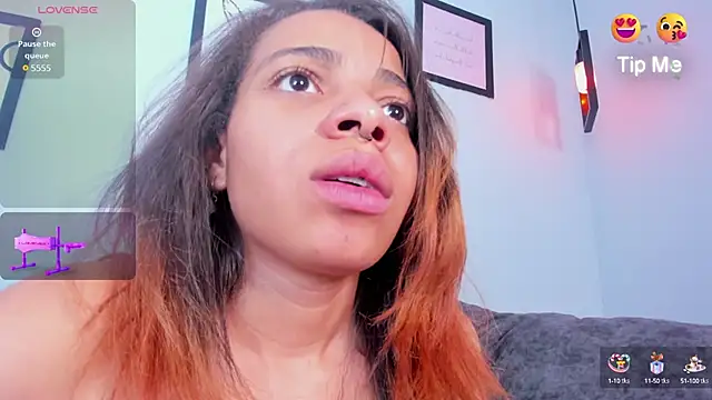 Abigail Wilson  online show from 03-19-25, 11:57