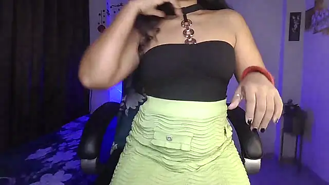 Black-Pearll online show from 05-20-26, 03:56