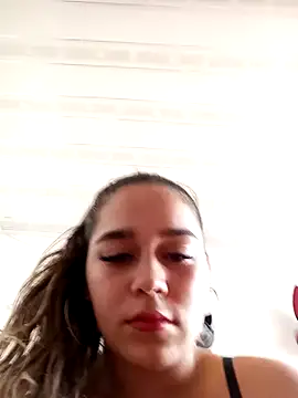 Snapshot of LaurenWelly_ chatting on 01-23-25, 08:24 LaurenWelly online show from 01-23-25, 08:24