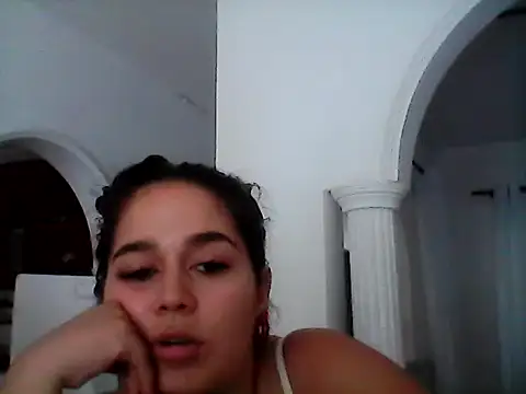 Snapshot of LaurenWelly_ chatting on 01-30-25, 05:28 LaurenWelly online show from 01-30-25, 05:28