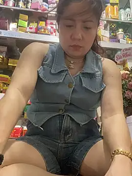 Snapshot of Cesywet chatting on 03-14-25, 09:46 Cesywet online show from 03-14-25, 09:46