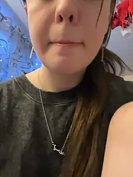 Lynn Eleanor online show from 04-07-26, 06:19