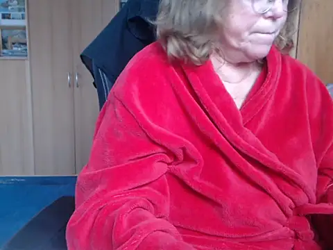 Snapshot of _sunshine__ chatting on 01-16-25, 10:21 sunshine online show from 01-16-25, 10:21