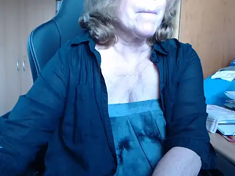 Snapshot of _sunshine__ chatting on 03-03-25, 06:59 sunshine online show from 03-03-25, 06:59
