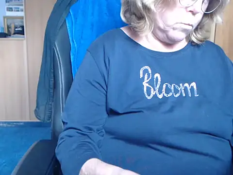  sunshine   online show from 04-05-26, 04:48