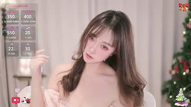 Snapshot of -Yokyo chatting on 12-20-25, 06:04 -Yokyo online show from 12-20-25, 06:04