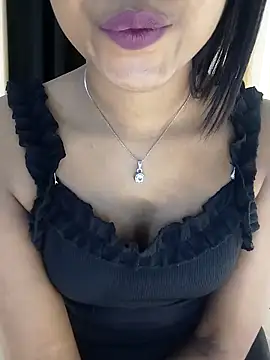 Rinika 67 online show from 11-19-25, 03:34