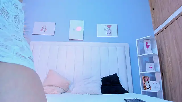 Paula-Brown1 online show from 03-12-25, 07:06