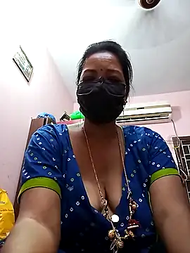 Snapshot of Tamil_sreelekha chatting on 12-07-24, 09:00 Tamil sreelekha online show from 12-07-24, 09:00
