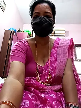 Snapshot of Tamil_sreelekha chatting on 01-16-25, 04:28 Tamil sreelekha online show from 01-16-25, 04:28