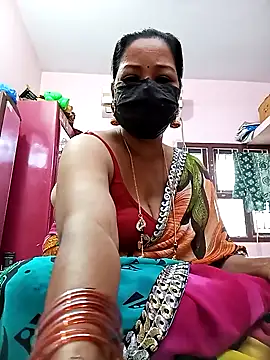 Snapshot of Tamil_sreelekha chatting on 01-25-25, 03:30 Tamil sreelekha online show from 01-25-25, 03:30