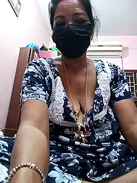 Snapshot of Tamil_sreelekha chatting on 01-26-25, 10:35 Tamil sreelekha online show from 01-26-25, 10:35