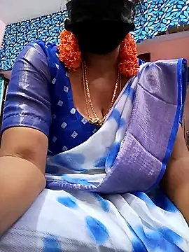 Snapshot of Tamil_sreelekha chatting on 10-23-25, 05:01 Tamil sreelekha online show from 10-23-25, 05:01