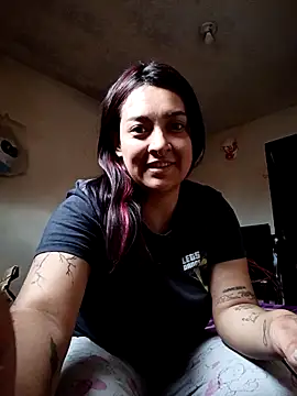 CORALINE GREYM online show from 09-24-25, 05:38