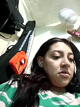 CORALINE GREYM online show from 10-19-25, 03:51