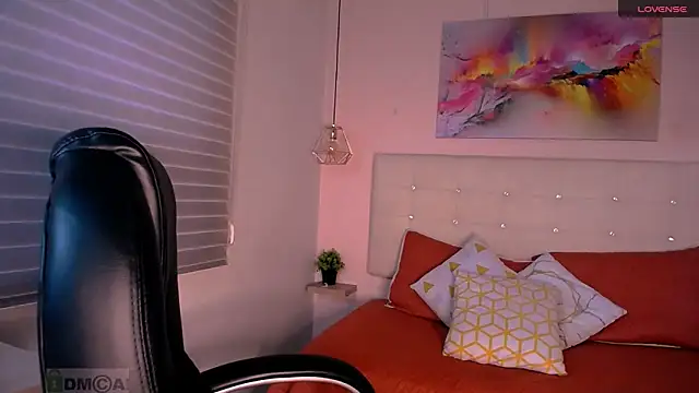 Cristal  adams online show from 02-05-25, 01:11