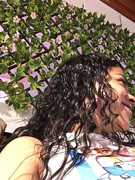 NINA 18 YEARS online show from 12-21-24, 05:51