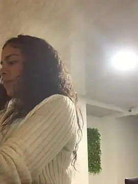 NINA 18 YEARS online show from 01-08-25, 02:25