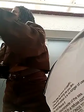 NINA 18 YEARS online show from 02-03-25, 07:52