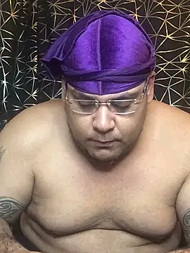 Snapshot of fatboyjayohh126 chatting on 12-21-24, 06:52 fatboyjayohh126 online show from 12-21-24, 06:52