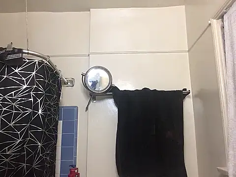 Snapshot of fatboyjayohh126 chatting on 01-06-25, 07:09 fatboyjayohh126 online show from 01-06-25, 07:09