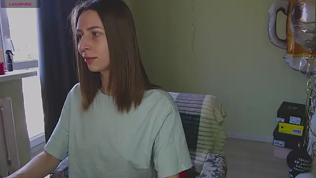 OaklynDobson online show from 09-15-25, 07:19