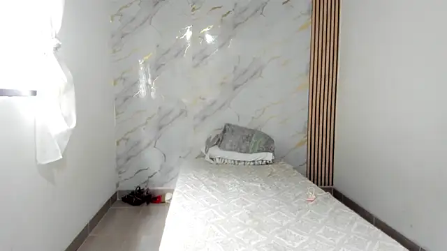 coralcarter1 online show from 02-06-26, 06:11